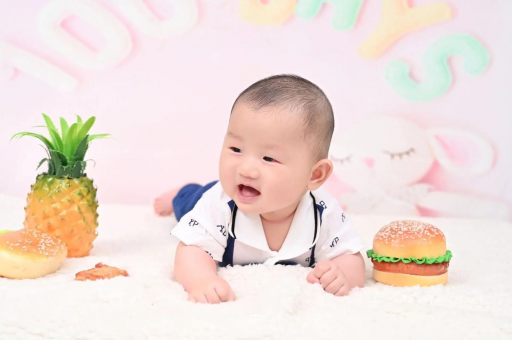 馆陶宝宝肚子胀拉稀怎么办